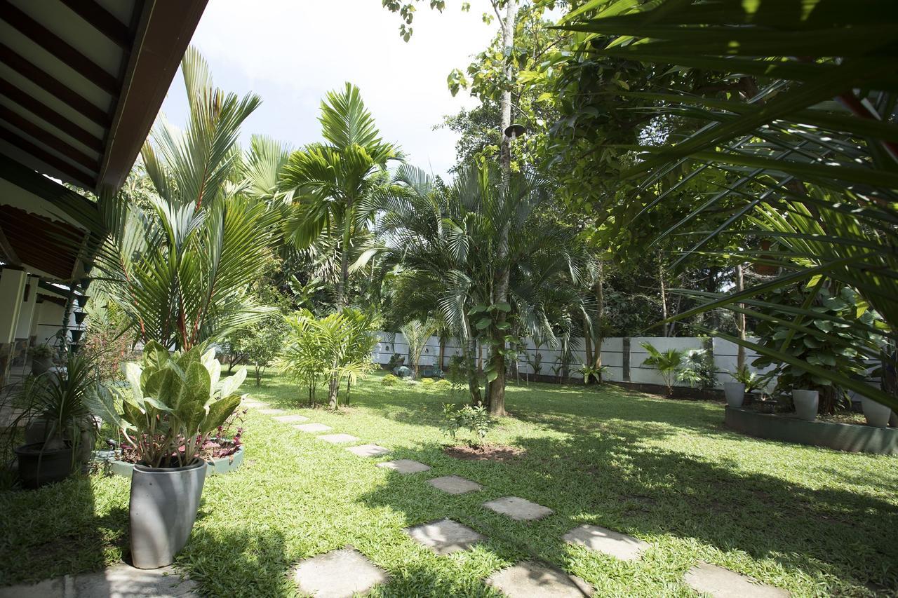 Avendra Garden Monaragala Exterior photo